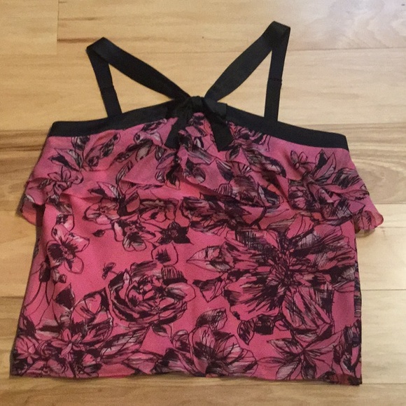 Silk floral BCBG top sz M - Picture 2 of 5